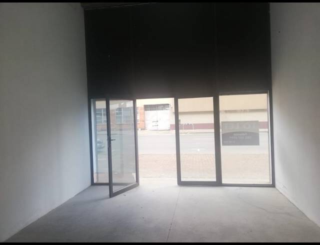 RETAIL PROPERTY TO RENT IN SELBY